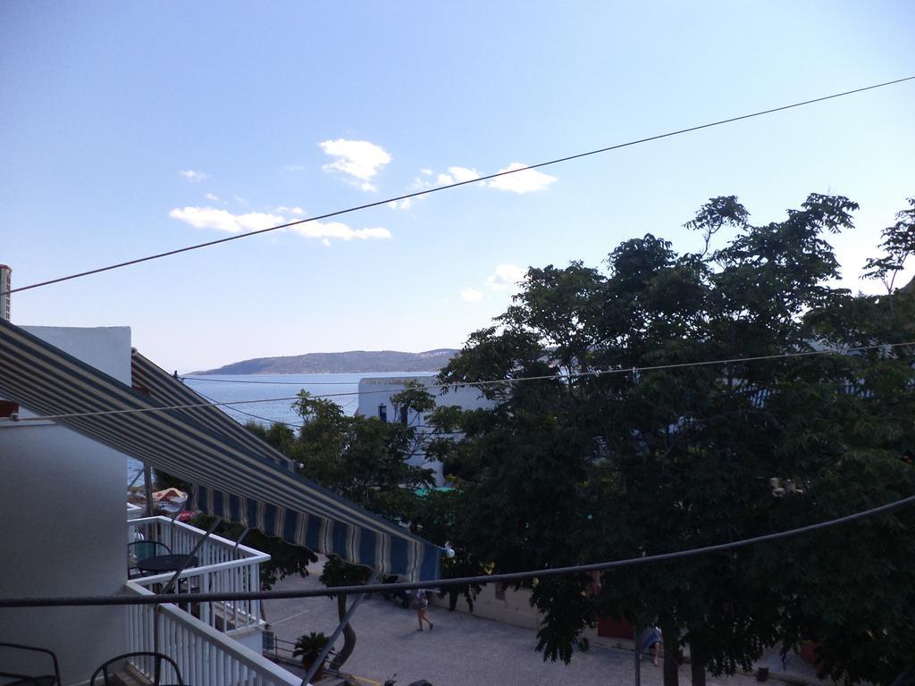 Ferienwohnung To Kamari Paralia Agias Foteinis Zimmer foto