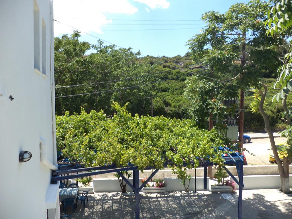 Ferienwohnung To Kamari Paralia Agias Foteinis Exterior foto