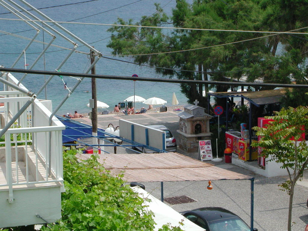 Ferienwohnung To Kamari Paralia Agias Foteinis Zimmer foto